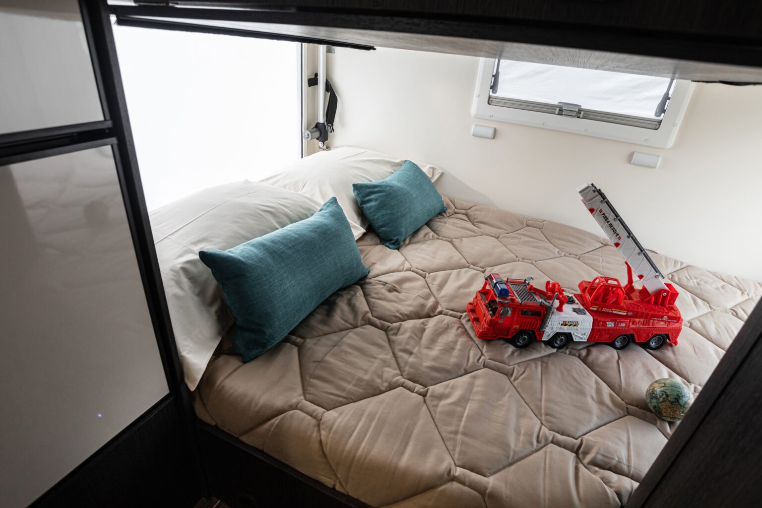 Roller team camper Mansardato Kronos Advance 279 M letto centrale