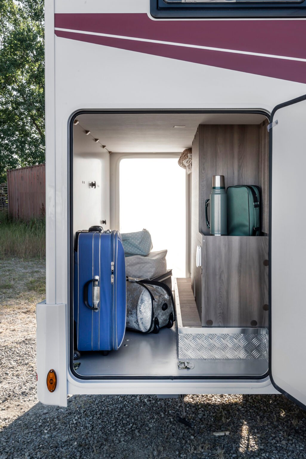 Roller Team camper semintegrale Kronos Fit 291 gavone