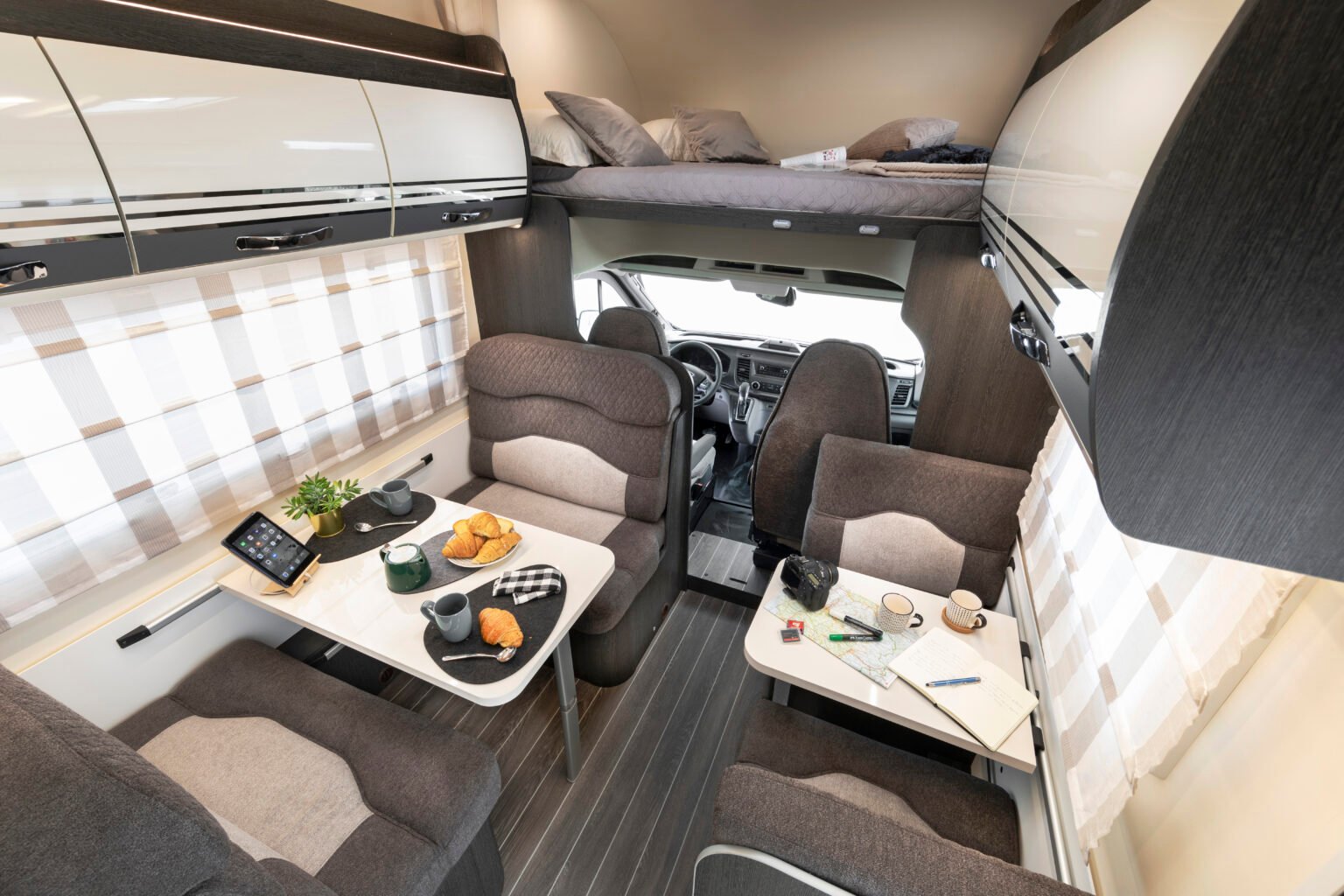 Roller Team Camper Mansardato Kronos Advance 277 M dinette