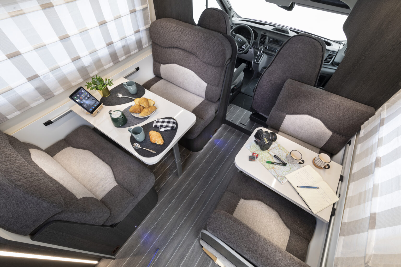 Roller Team Camper Mansardato Kronos Advance 277 M dinette